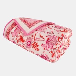 ISO: Roller Rabbit Amanda Quilt